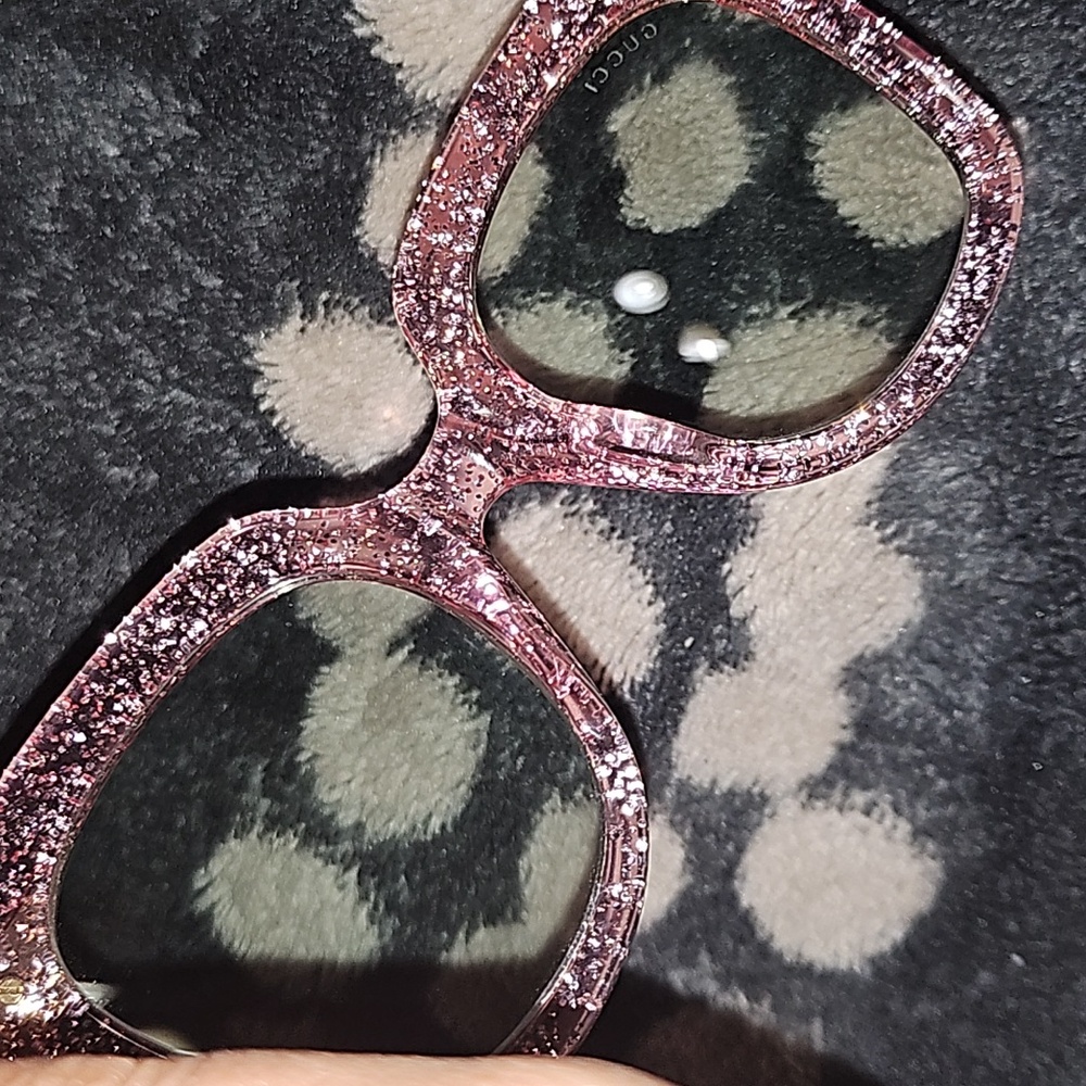 Gucci Pink Glitter Sunglasses - Picture 5 of 8
